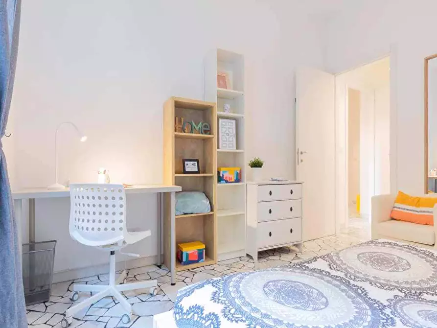 Immagine 6 di Camera in affitto  in Corso Vercelli25 a Milano