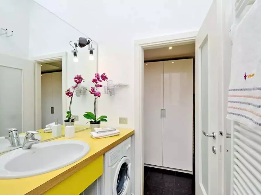 Immagine 14 di Appartamento in affitto  in Via Paolo Veronese a Milano