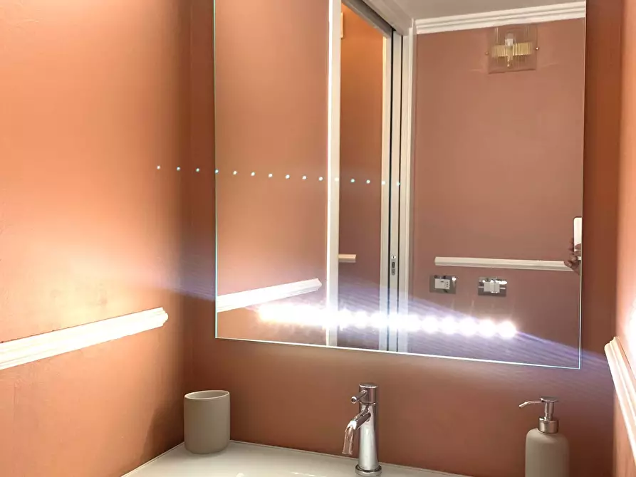 Immagine 10 di Appartamento in affitto  in Via L. Cagnola8 a Milano