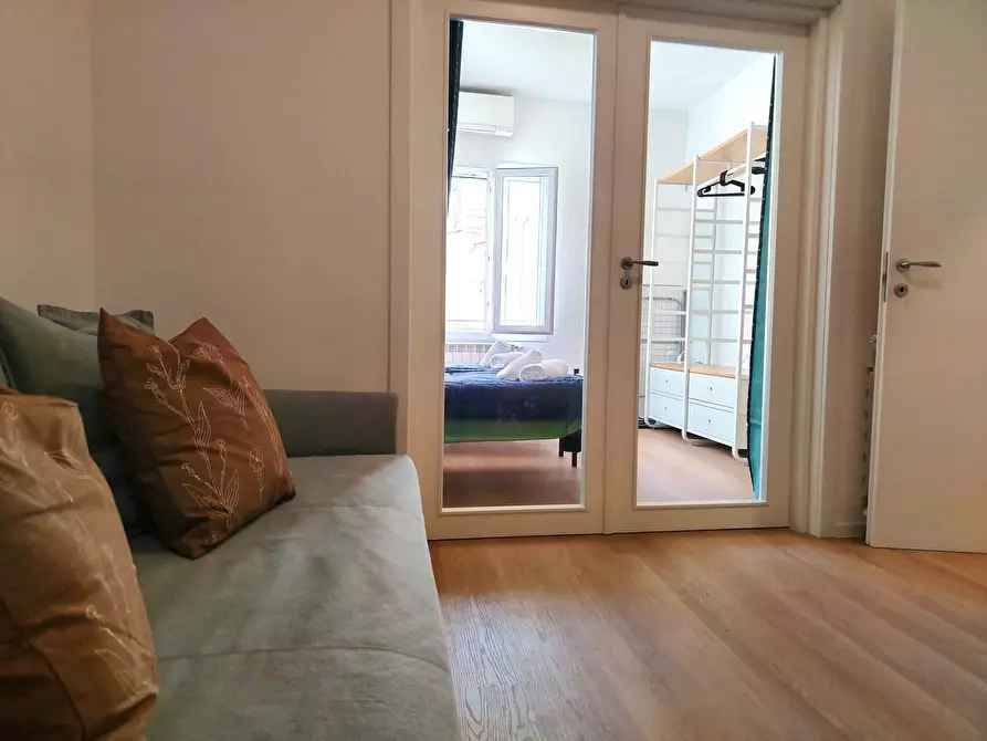 Immagine 17 di Appartamento in affitto  in Via Pietrapiana a Firenze