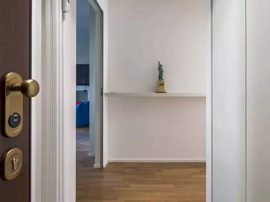 Immagine 25 di Appartamento in affitto  in Via Guglielmo Röntgen24 a Milano
