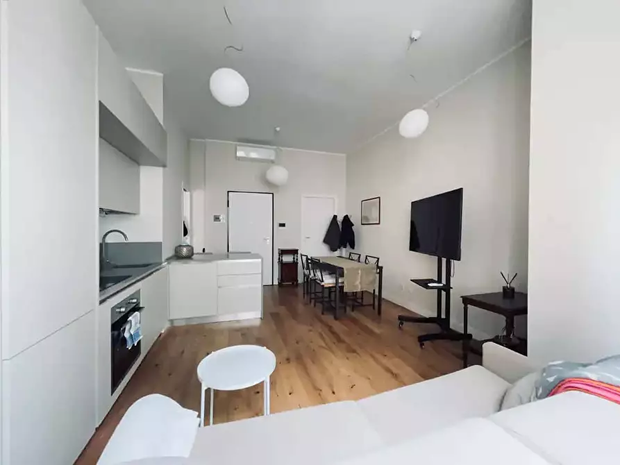 Immagine 2 di Appartamento in affitto  in Via Errico Petrella6 a Milano