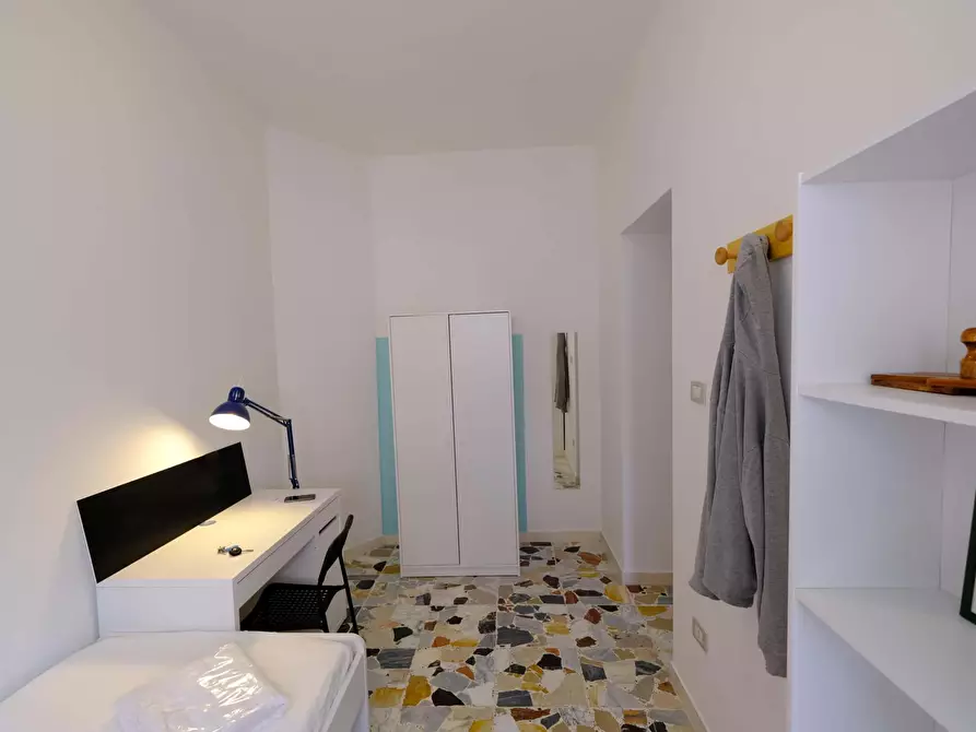 Immagine 9 di Camera in affitto  in Via Nizza29 a Sassari