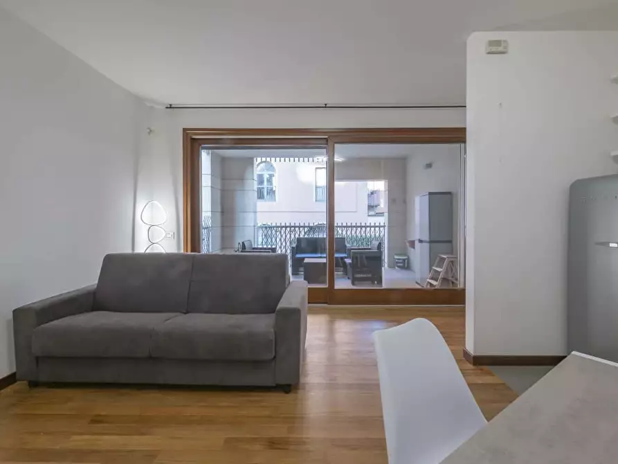 Immagine 5 di Appartamento in affitto  in Via Lodovico Muratori9 a Milano