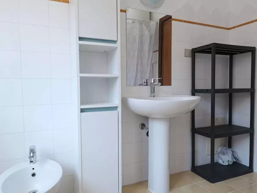 Immagine 11 di Camera in affitto  in Via Savoia15 a Sassari