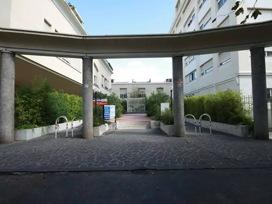 Immagine 18 di Appartamento in affitto  in Via Casilina3 a Roma