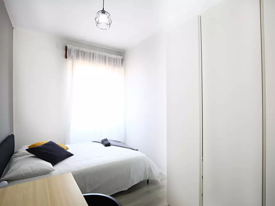 Immagine 6 di Camera in affitto  in Via Giuseppe Soli9 a Modena