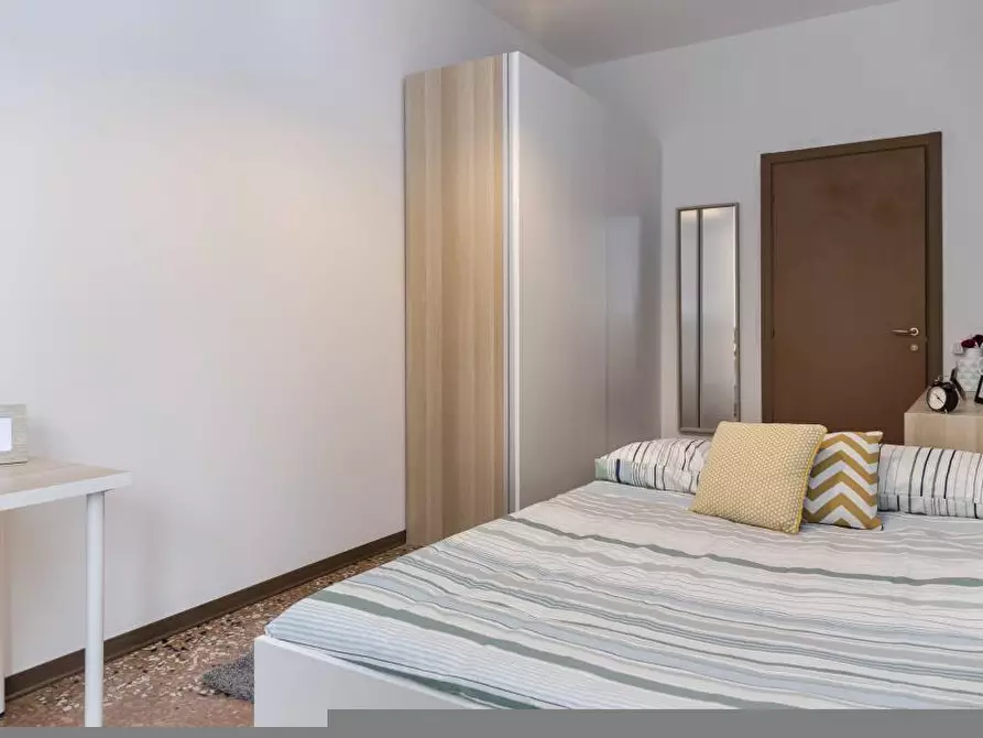 Immagine 5 di Camera in affitto  in Viale Giovanni Vicini20 a Bologna