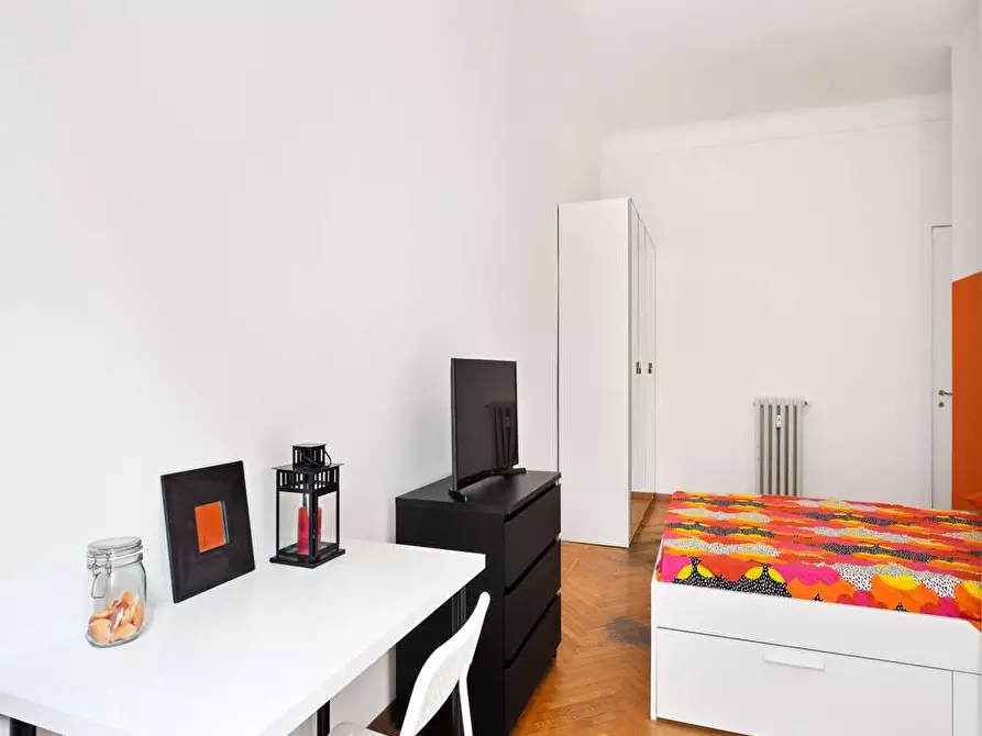 Immagine 3 di Camera in affitto  in Via Cosimo Del Fante12 a Milano