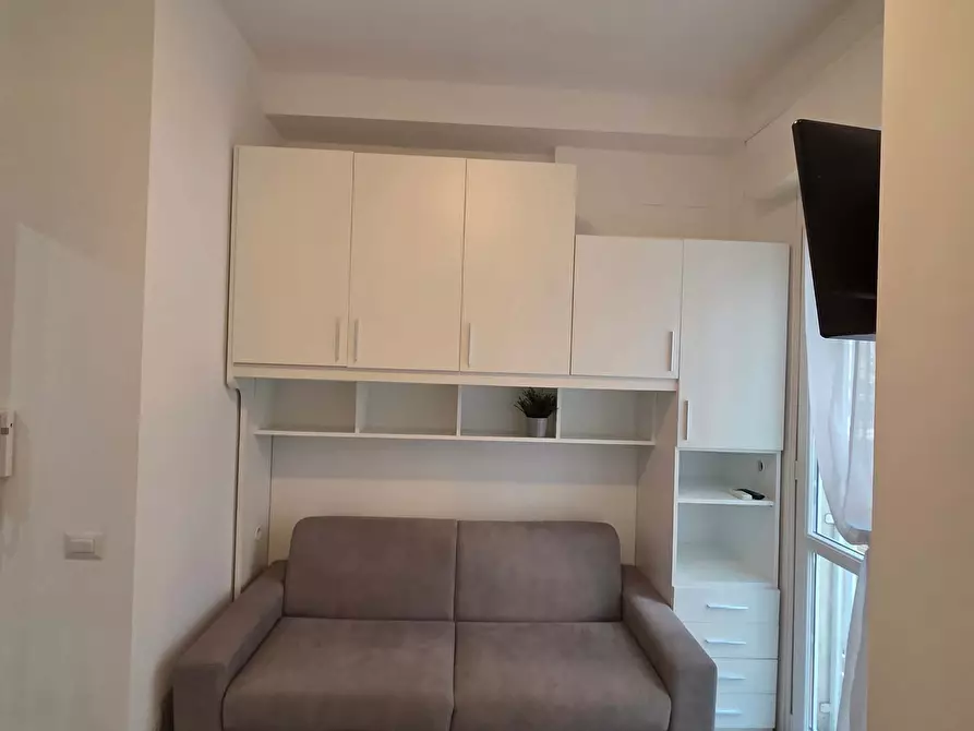 Immagine 10 di Appartamento in affitto  in Via Tagiura18 a Milano