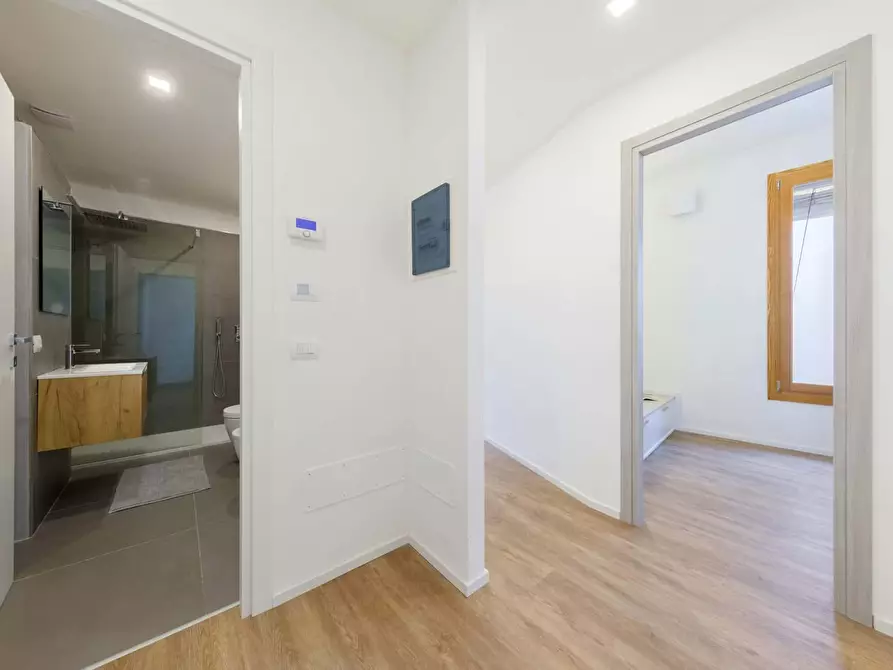 Immagine 10 di Camera in affitto  in Via Armari11 a Ferrara