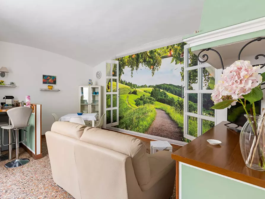 Immagine 25 di Appartamento in affitto  in Via San Mamolo3 a Bologna