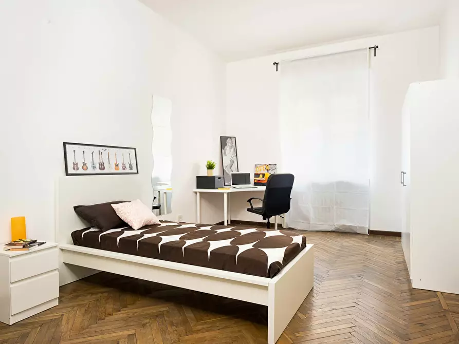 Immagine 2 di Camera in affitto  in Via Filippo Juvarra a Torino