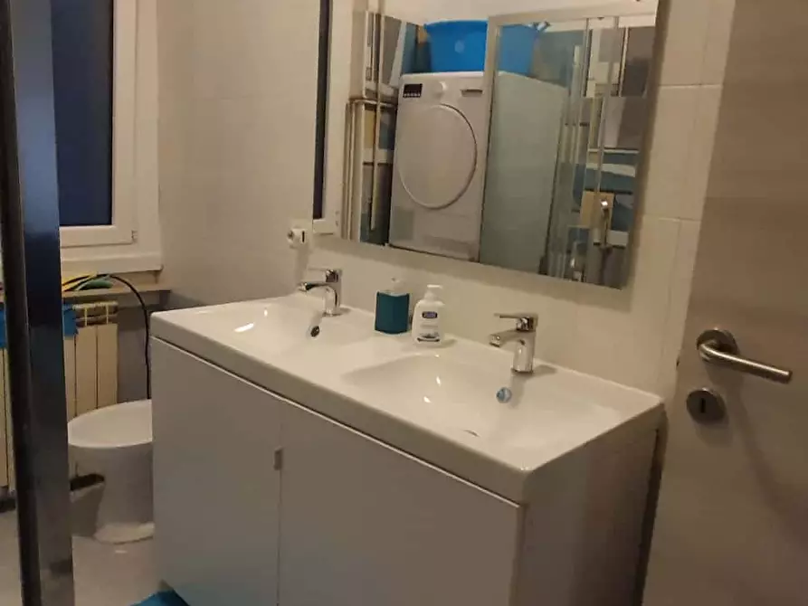 Immagine 7 di Camera in affitto  in Via Pismonte2 a Milano