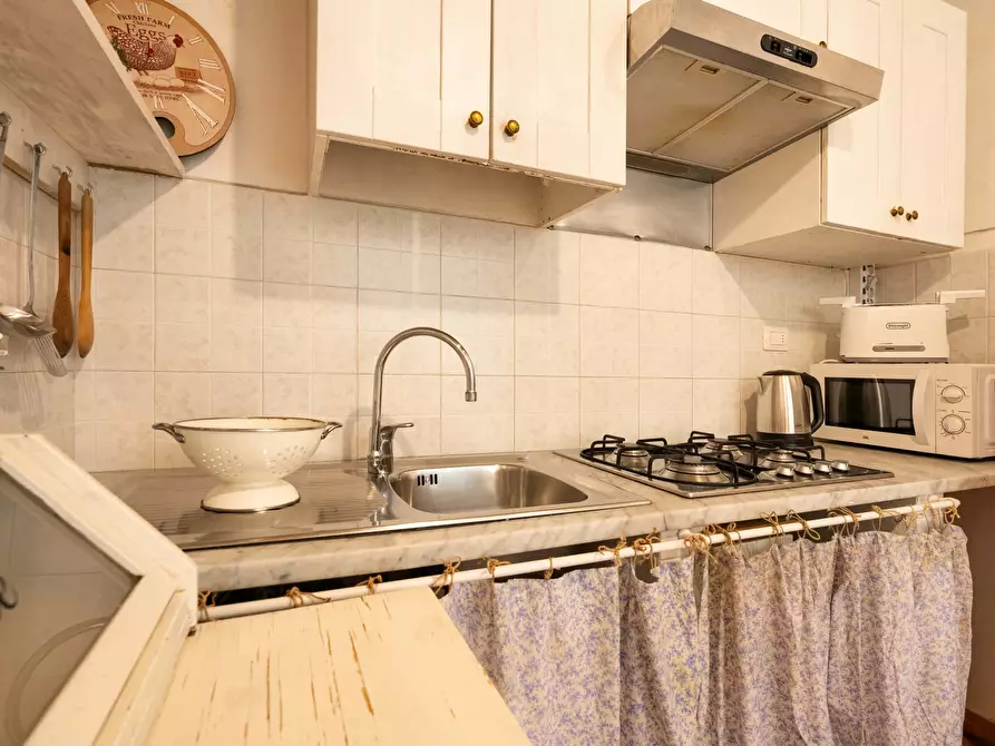 Immagine 28 di Appartamento in affitto  in Via della Vigna Nuova a Firenze