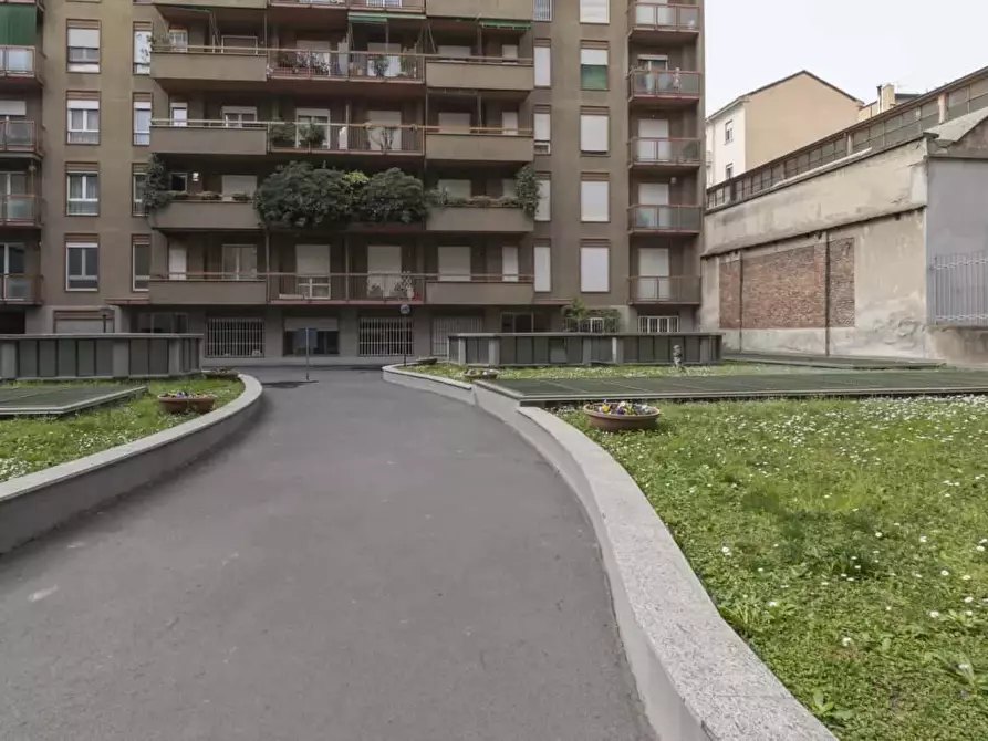 Immagine 38 di Appartamento in affitto  in Via Pietro Orseolo3 a Milano