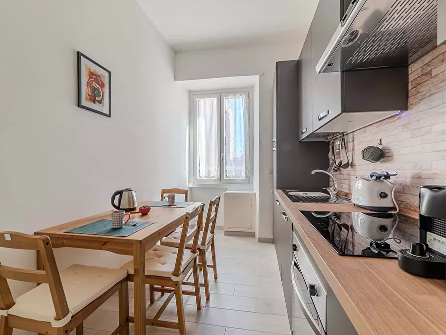 Immagine 8 di Appartamento in affitto  in Via S. Vincenzo de' Paoli13 a Roma