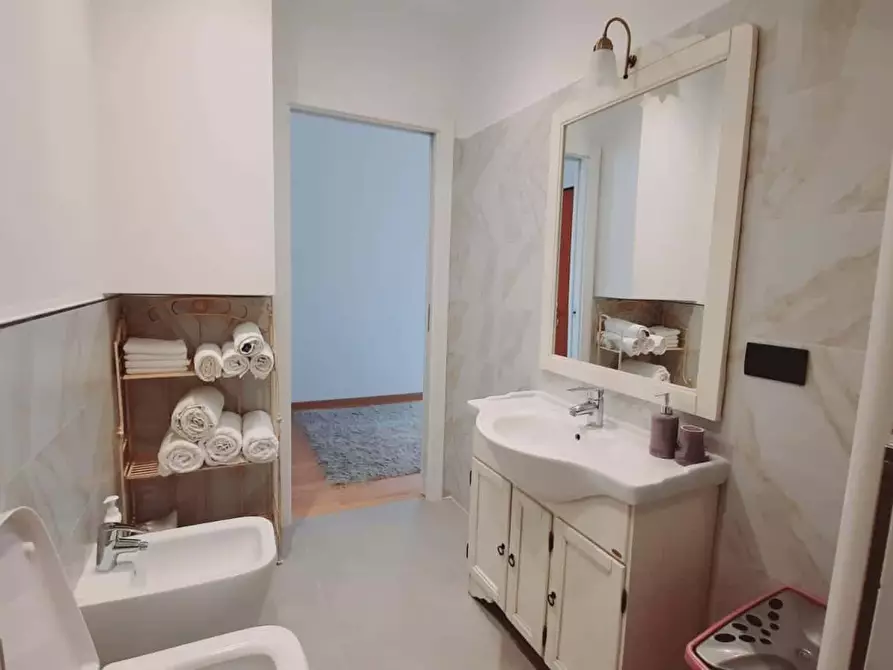 Immagine 21 di Appartamento in affitto  in Via Donna Prassede7 a Milano