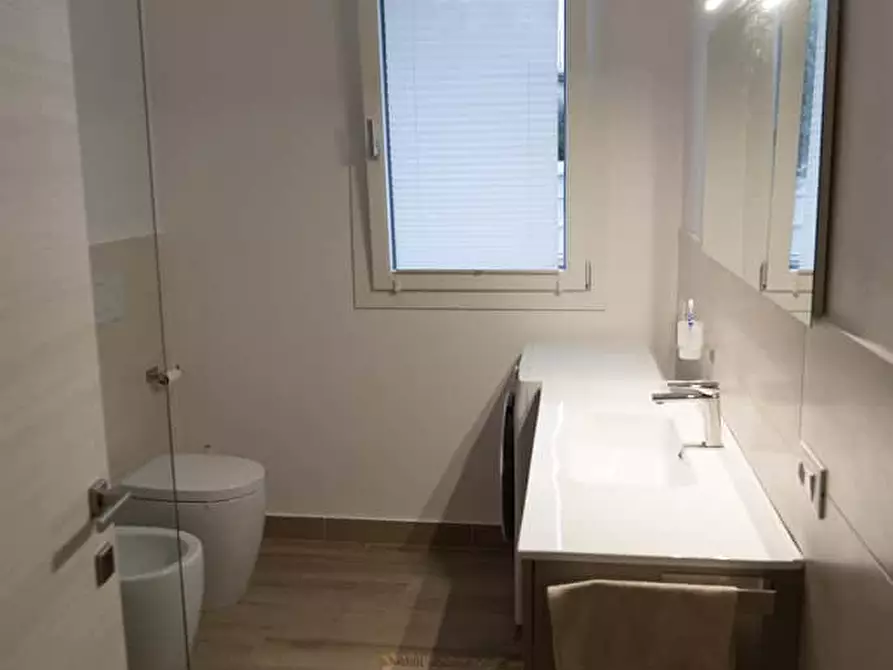 Immagine 11 di Camera in affitto  in Via Vecchia66 a Padova