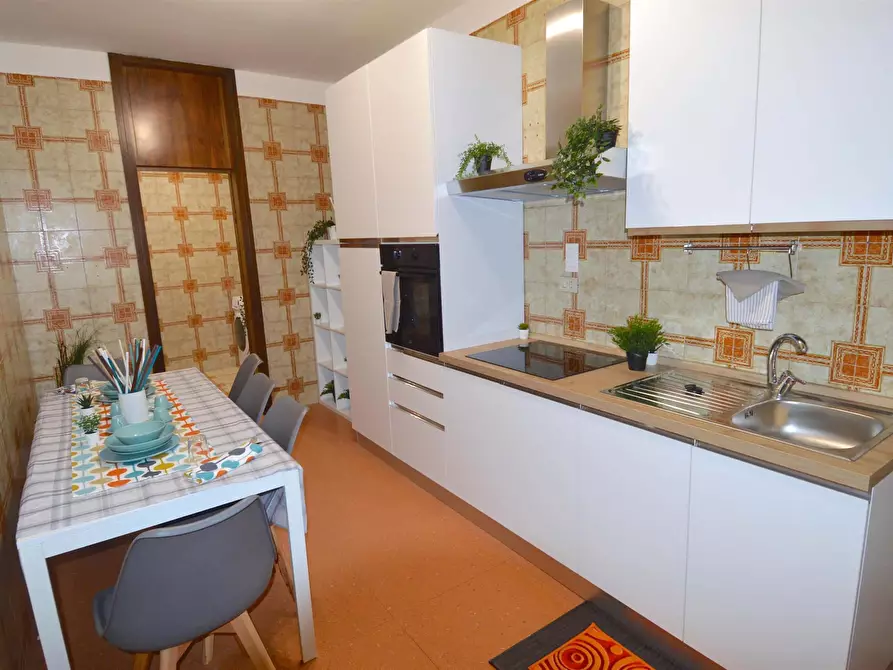 Immagine 10 di Camera in affitto  in Via Pietro Giardini111 a Modena