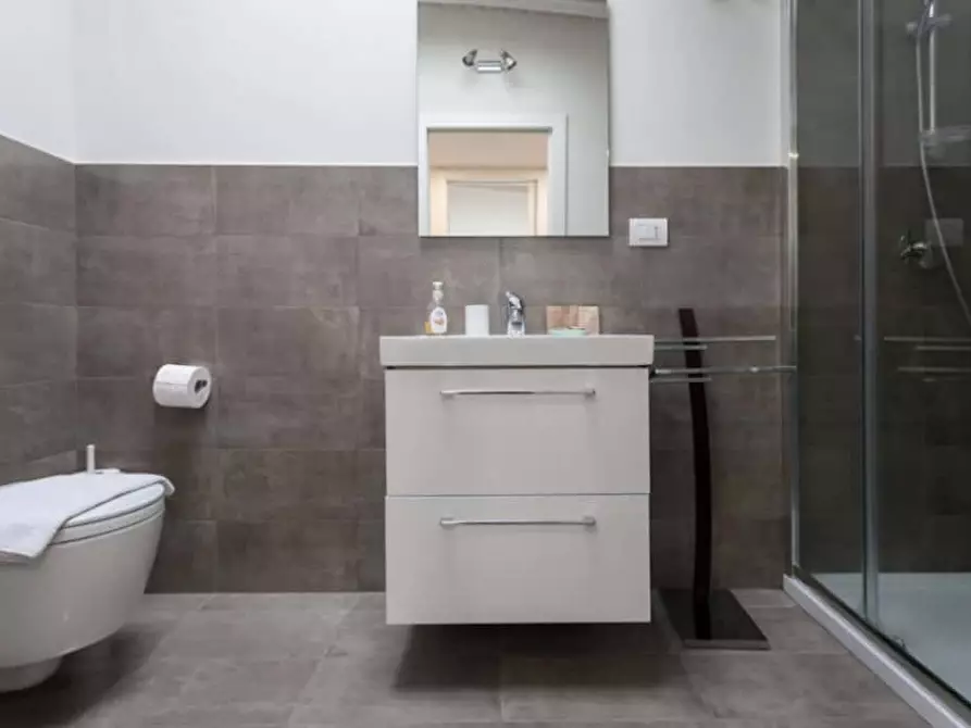 Immagine 2 di Appartamento in affitto  in Via Carlo Farini82 a Milano