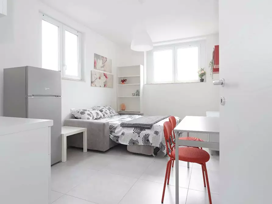 Immagine 14 di Appartamento in affitto  in Via Giovanni Battista Cassinis1 a Milano