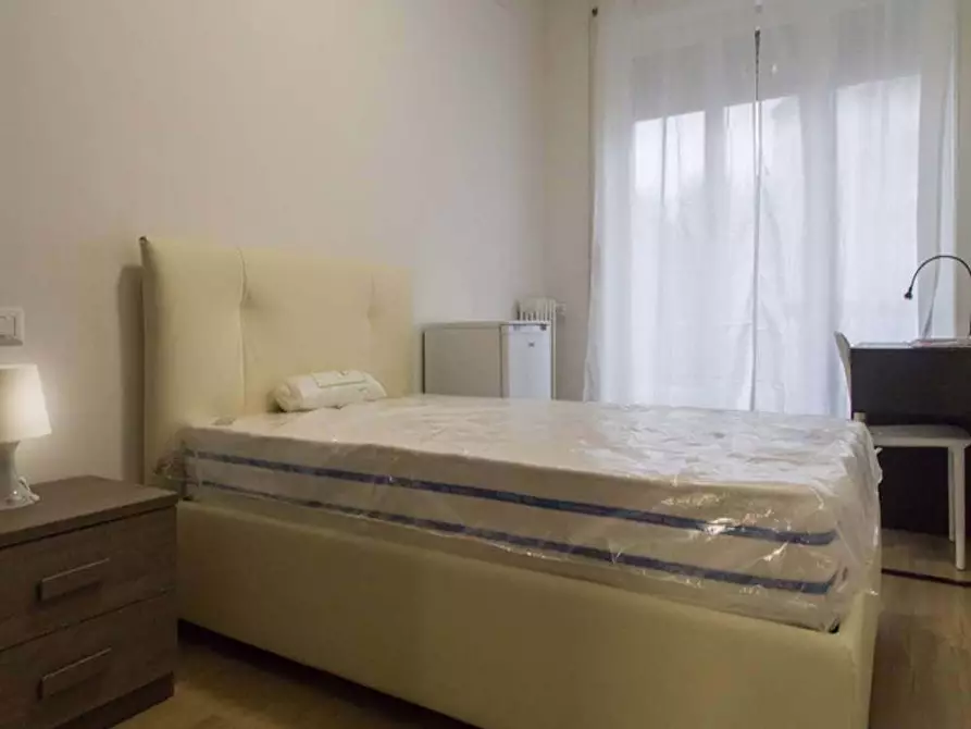 Immagine 4 di Camera in affitto  in VIA SOPERGA65 a Milano