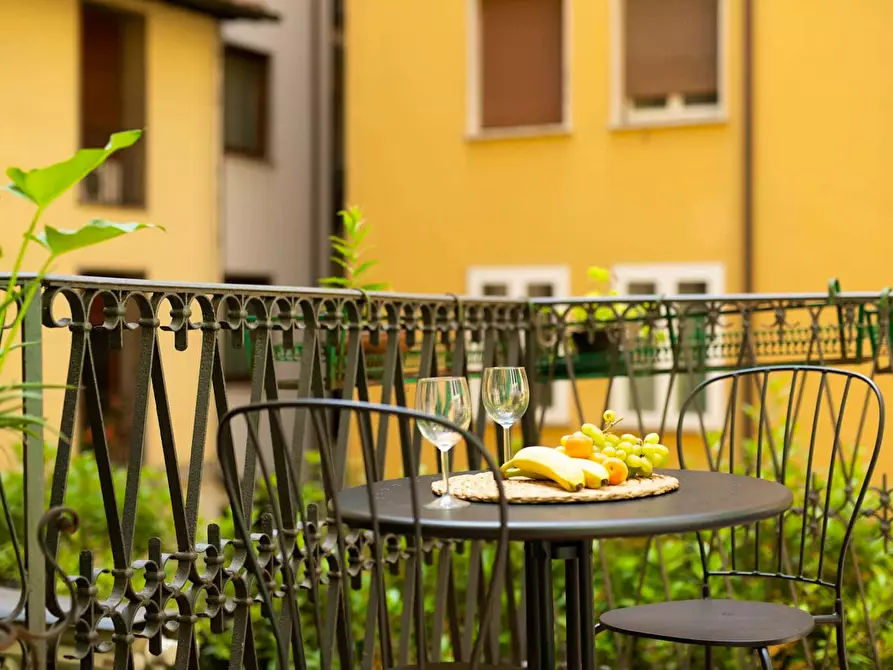 Immagine 14 di Appartamento in affitto  in Borgo Santi Apostoli a Firenze