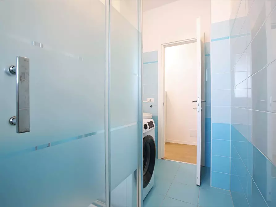 Immagine 20 di Camera in affitto  in Via Carlo Marx12 a Milano