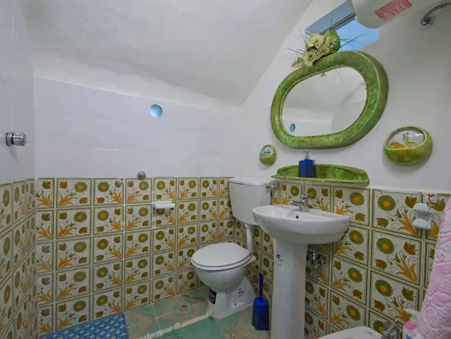 Immagine 11 di Camera in affitto  in Via Boscariello35 a Positano