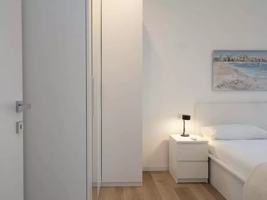 Immagine 13 di Appartamento in affitto  in Via Giambellino131 a Milano