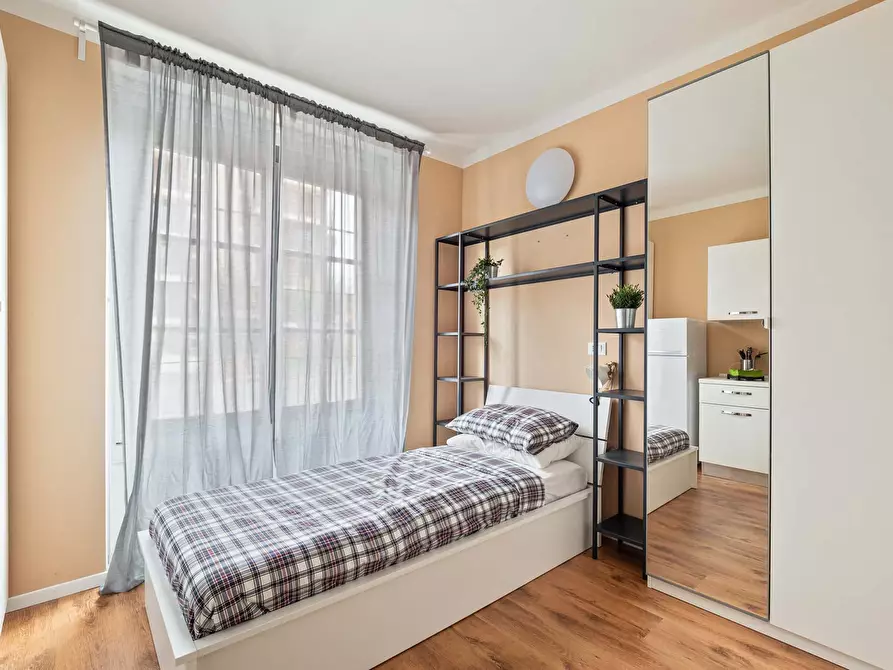 Immagine 7 di Appartamento in affitto  in Via Isaac Newton18A a Milano