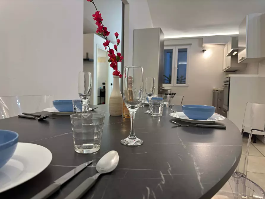 Immagine 28 di Appartamento in affitto  in Via Giuseppe Brambilla9 a Como
