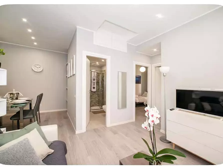 Immagine 18 di Appartamento in affitto  in Via Carlo Pascal33 a Roma