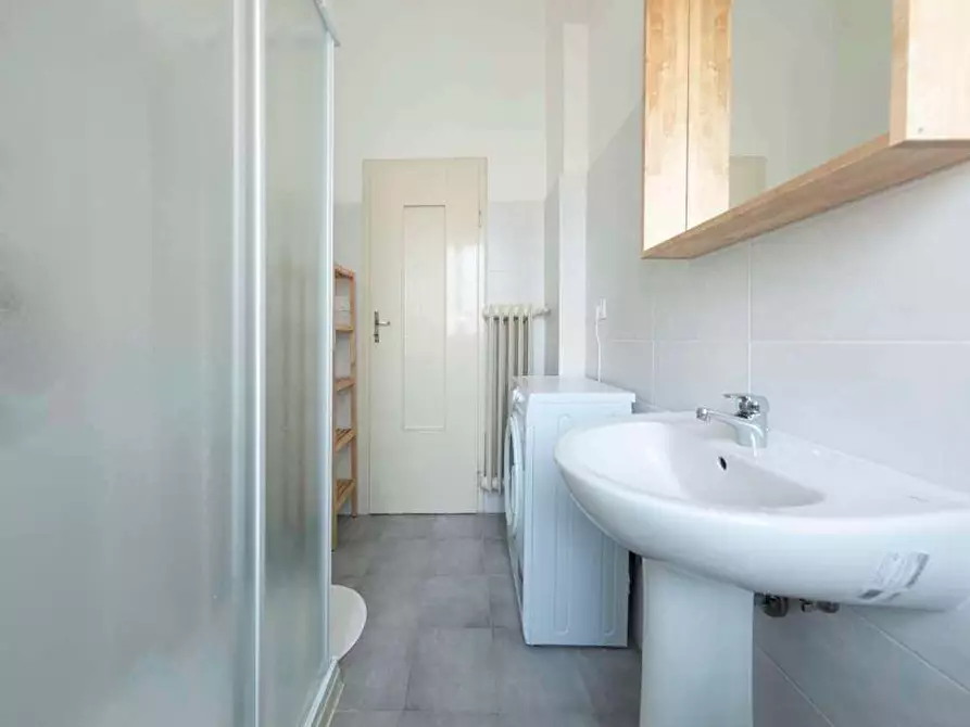 Immagine 2 di Camera in affitto  in Via della Salute19 a Bologna