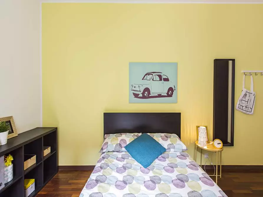 Immagine 10 di Camera in affitto  in Via Raffaello Bertieri1 a Milano