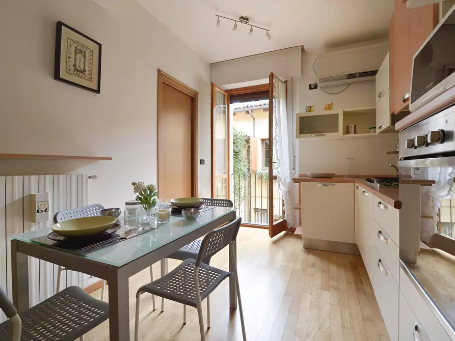 Immagine 4 di Appartamento in affitto  in Via Sant'Apollonia7 a Bologna