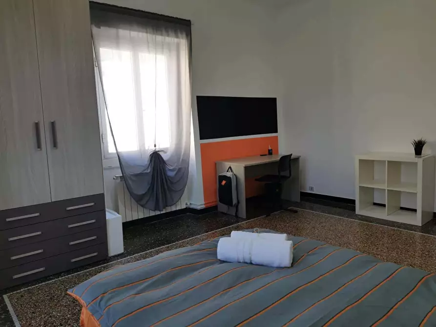 Immagine 4 di Camera in affitto  in Salita Piano di Rocca8 a Genova