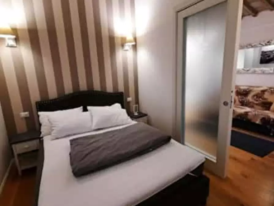 Immagine 1 di Appartamento in affitto  in Via di Santa Lucia18 a Firenze