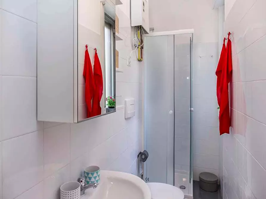 Immagine 34 di Camera in affitto  in Via Giuseppe Frua16 a Milano