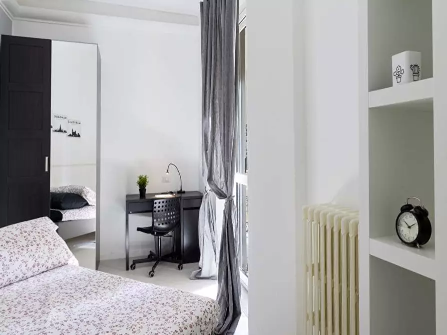 Immagine 5 di Camera in affitto  in Via Cadibona9 a Milano