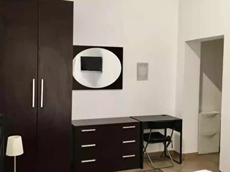 Immagine 16 di Appartamento in affitto  in Via Raffaele Cadorna13 a Roma