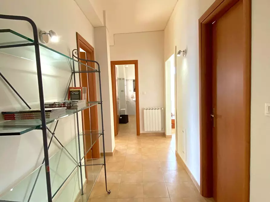 Immagine 30 di Appartamento in affitto  in Via Giulio Cesare82 a Viareggio