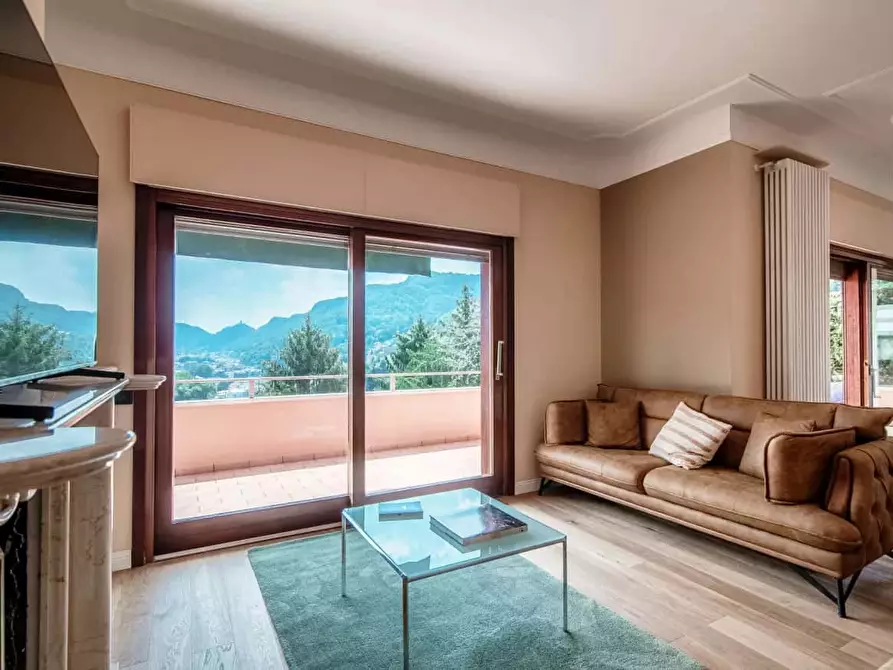 Immagine 15 di Appartamento in affitto  in Via Bellinzona55 a Como