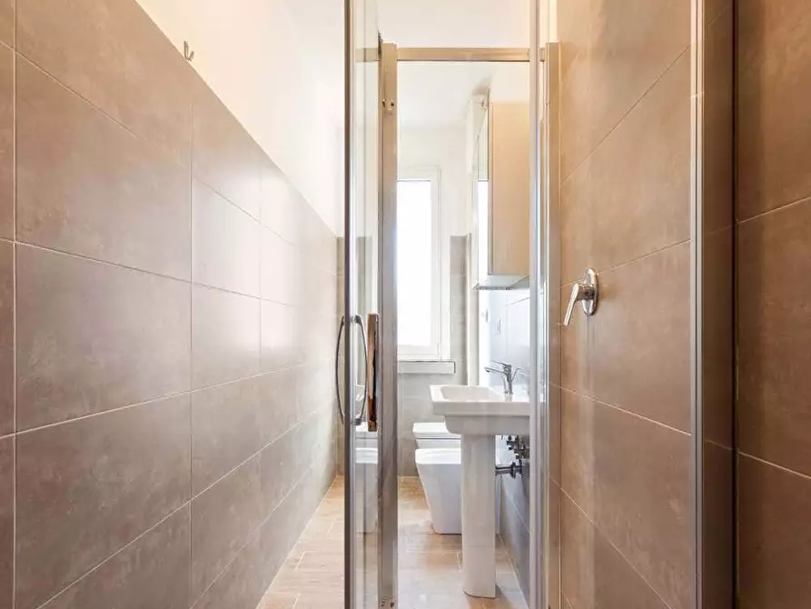 Immagine 14 di Camera in affitto  in Via Pantigliate6 a Milano