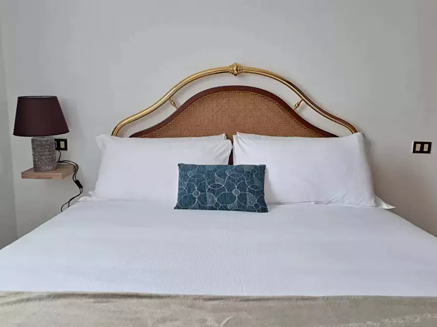 Immagine 22 di Appartamento in affitto  in Via Terra di Rezzonico30 a Argegno