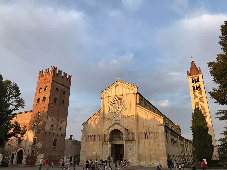 Immagine 26 di Appartamento in affitto  in Via Silvio Pellico20b a Verona