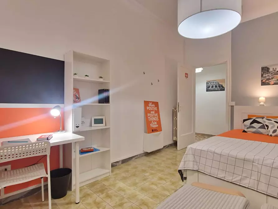 Immagine 1 di Camera in affitto  in Viale Angelico261 a Roma