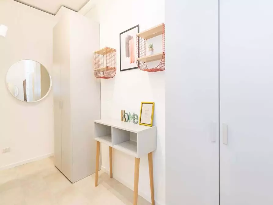 Immagine 2 di Camera in affitto  in Via Salasco1 a Milano