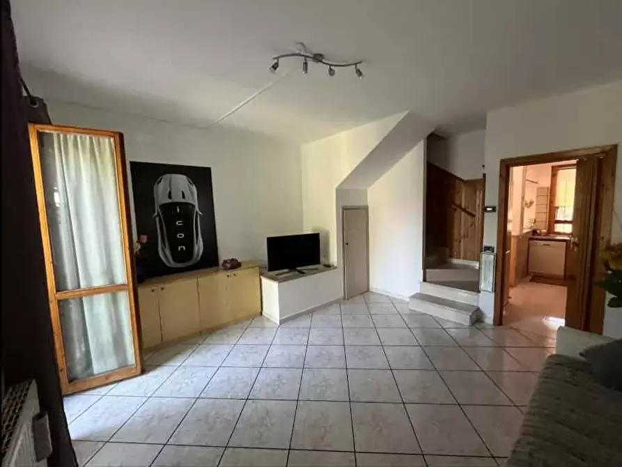 Immagine 2 di Appartamento in affitto  in Via delle Querce3 a Rodano